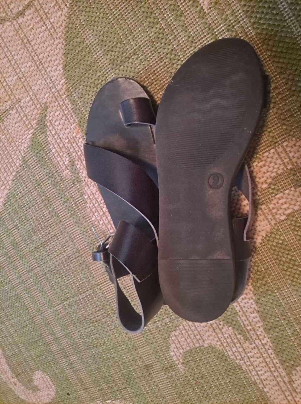 Mossimo Women's Black Leather Crisscross Slingback Sandals - Picture 7 of 16